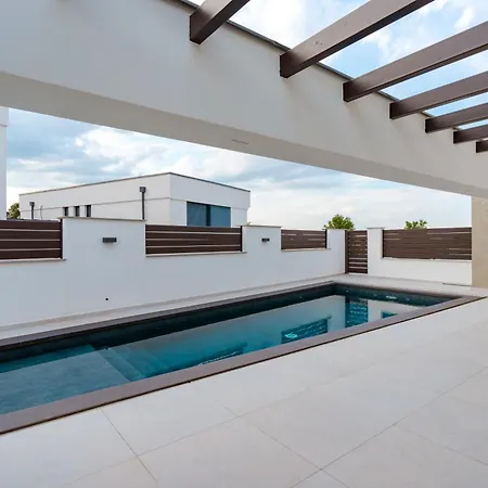 Glam Wellness & Retreat Apartament *